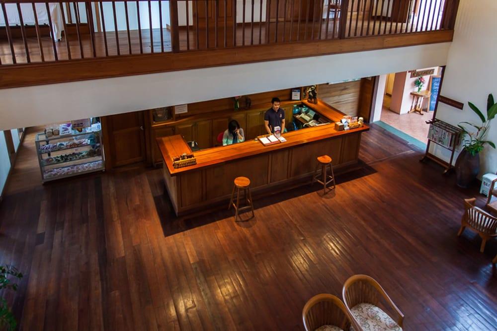 Riverhouse-The Teak House Mae Sariang Eksteriør billede